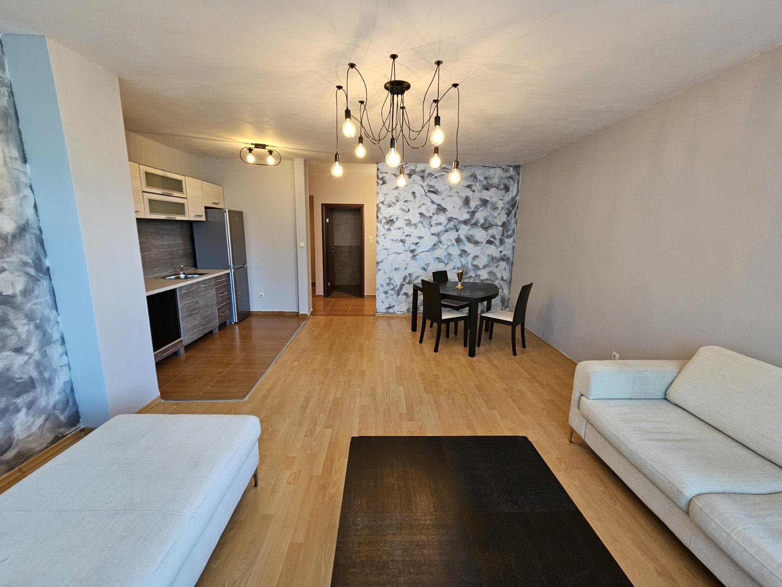Продава 2-стаен апартамент, кв.Драгалевци