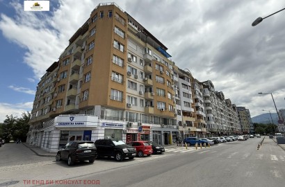 Продава 2-стаен - ж.к. Младост 3