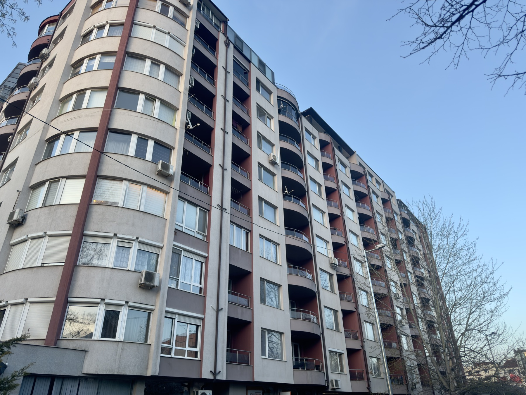 Дава под наем 3-стаен апартамент, град София, кв. Студентски град