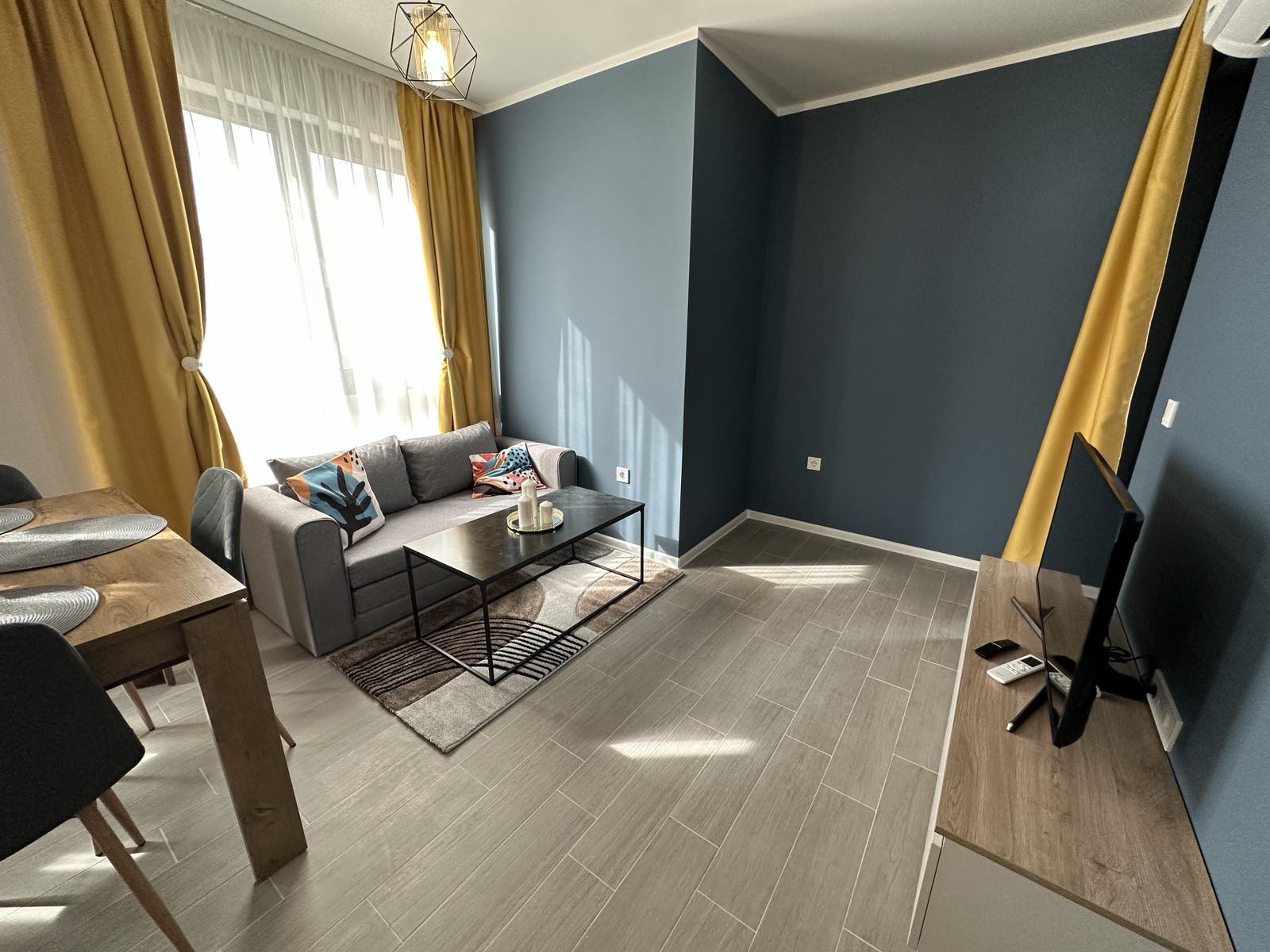 Продава 2-стаен апартамент, кв.Малинова долина