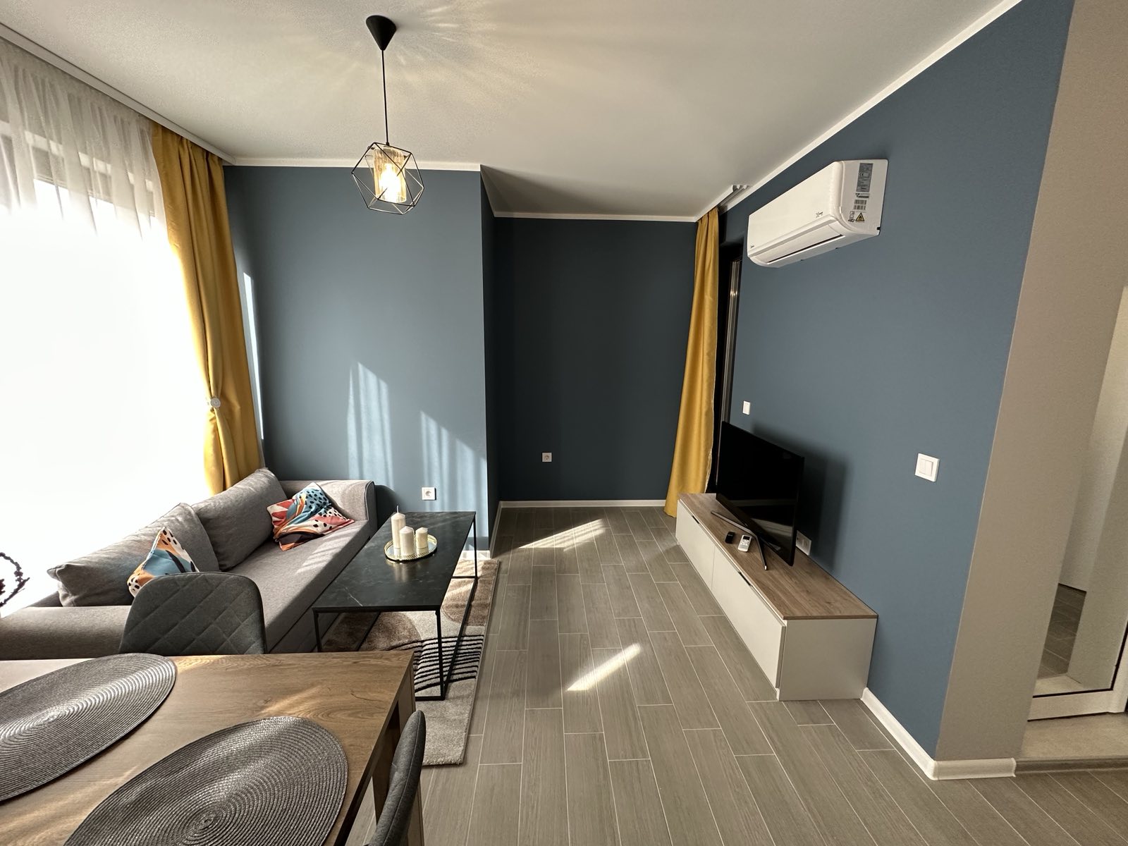 Продава 2-стаен апартамент, кв.Малинова долина