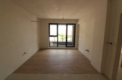 Продава 2-стаен апартамент, кв.Дървеница