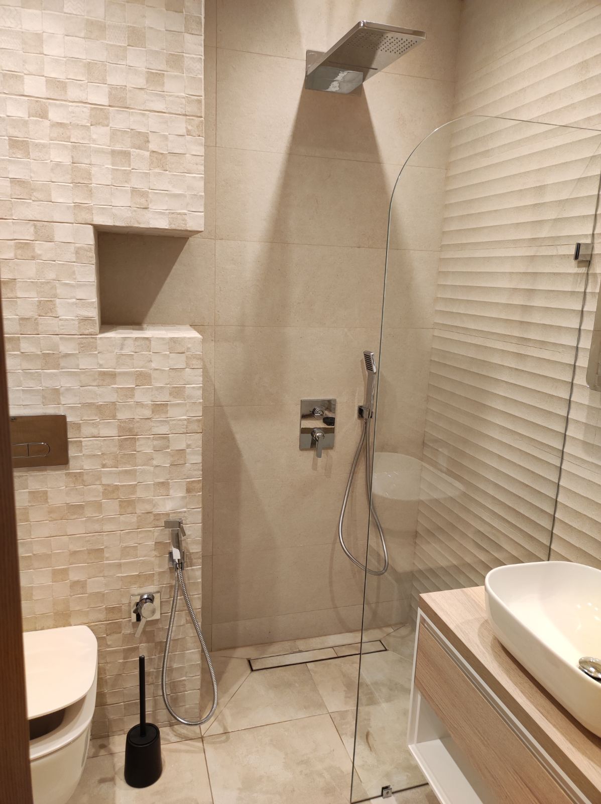 Продава 2-стаен апартамент, кв.Малинова долина
