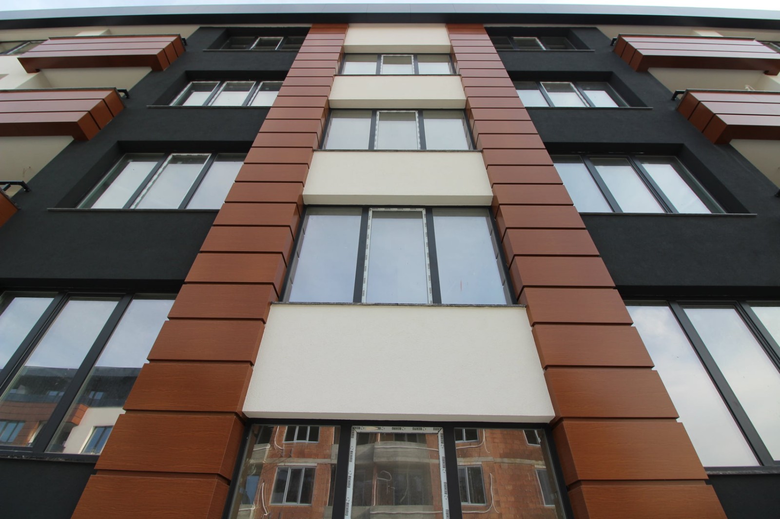 Продава 2-стаен апартамент, кв.Малинова долина