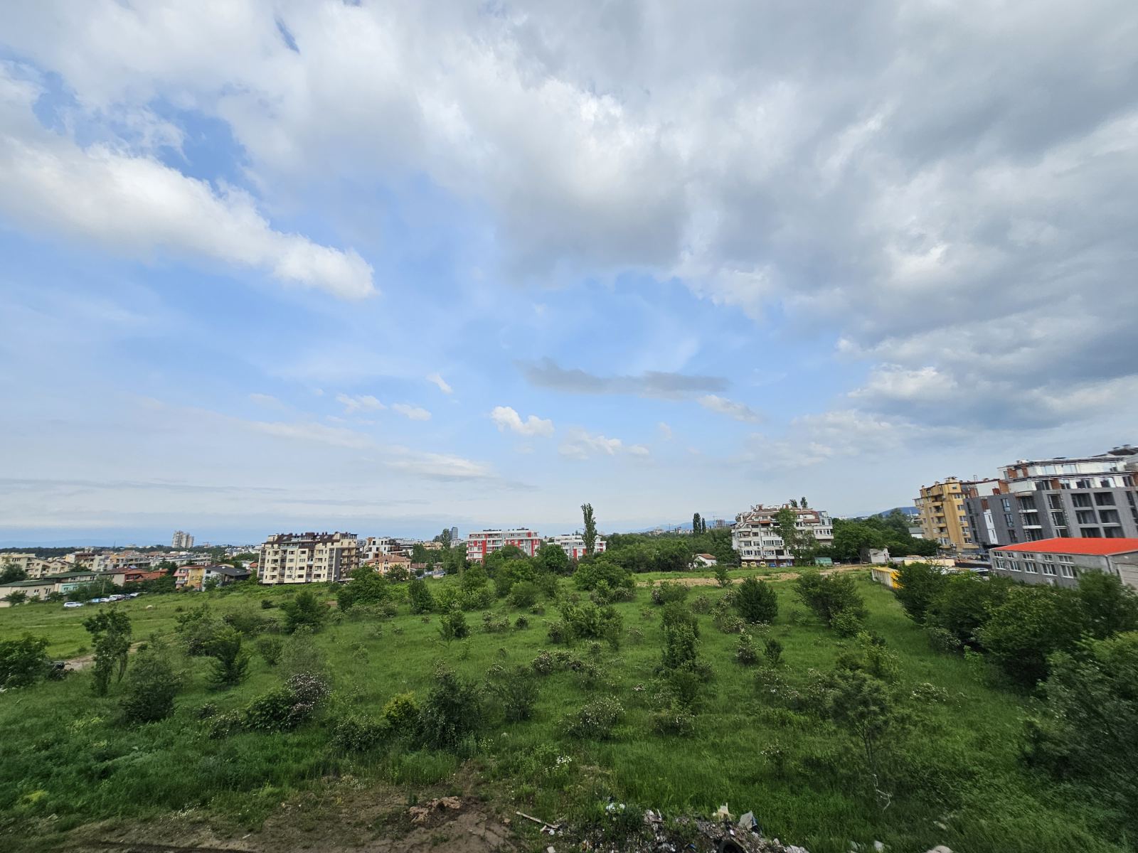 Продава 2-стаен апартамент-кв. Манастирски ливади-изток