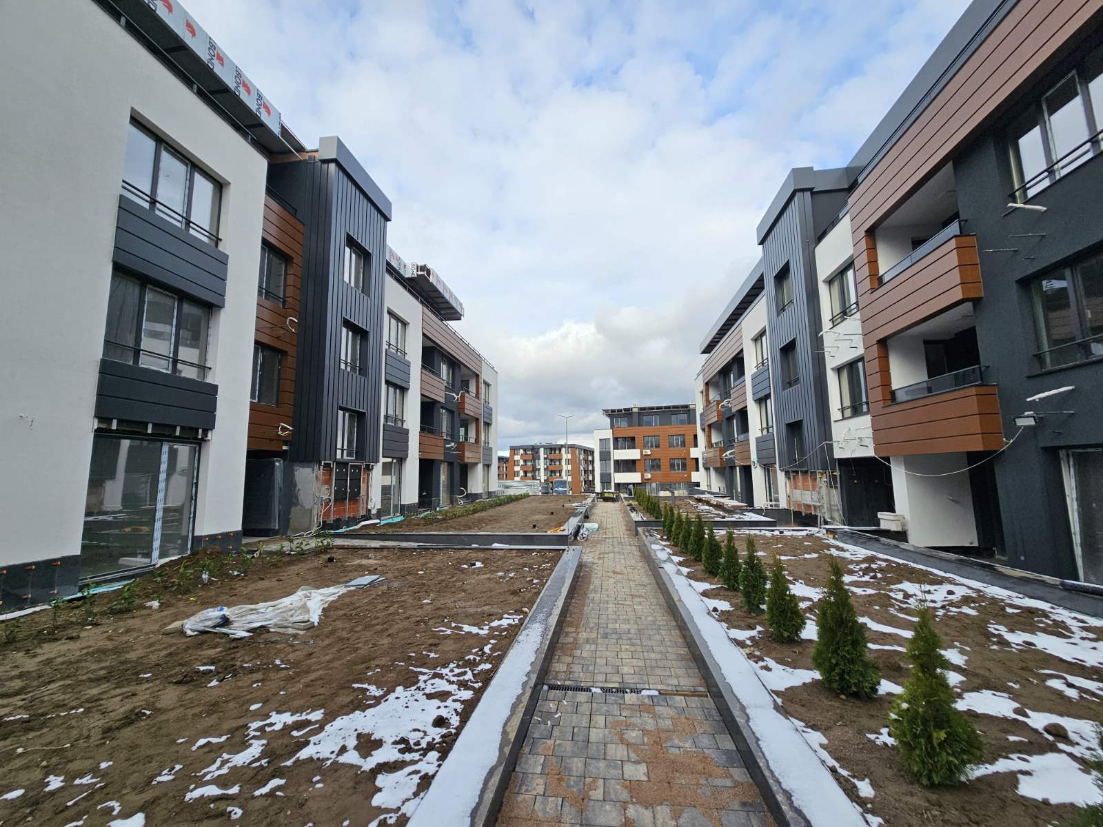 Продава 3-стаен апартамент-кв. Малинова долина