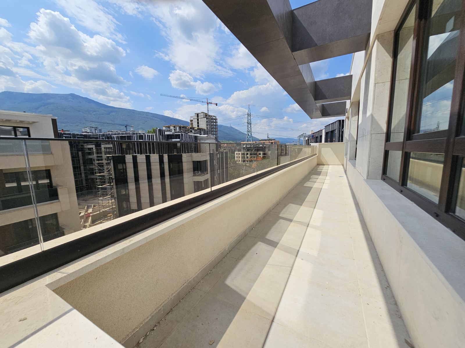 Продава 3-стаен апартамент, град София, кв. Кръстова вада